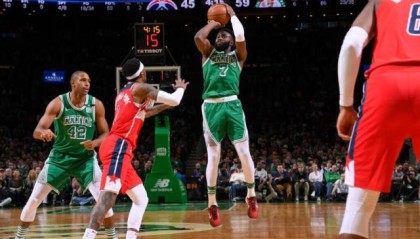 开云体育App-双探花你方唱罢我登场 布朗提前开启季后赛模式