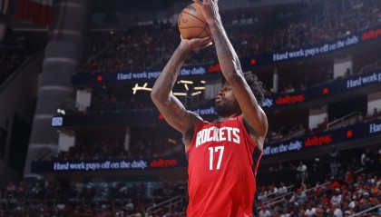 不会投篮了？伊森过去59次三分出手仅命中11球 命中率18.6%