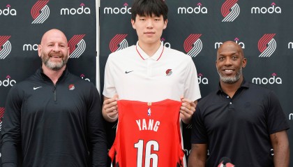 拓记：杨瀚森还未兑现天赋 目前看科沃德是更合适的选秀人选