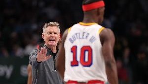 科尔谈球队连胜：巴特勒让每个人的角色更清晰 大家都全力以赴