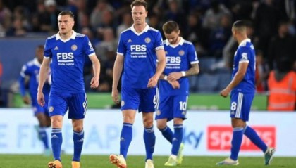 开云体育官网-英超保级战进入尾声 最后2轮“4选2” 谜底呼之欲出